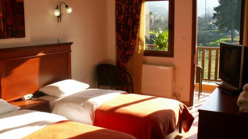 بنسيون Olympia Guesthouse