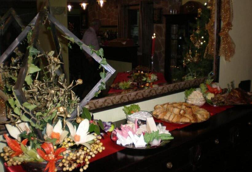 بنسيون Olympia Guesthouse