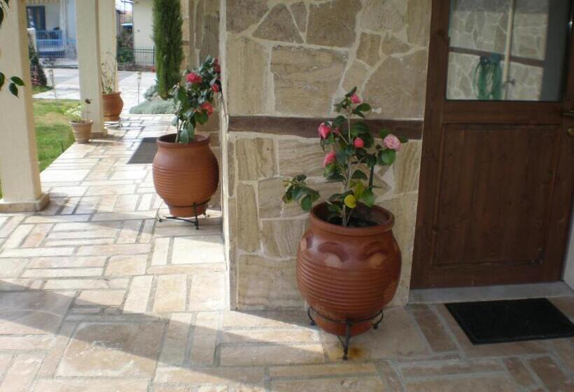 بنسيون Olympia Guesthouse