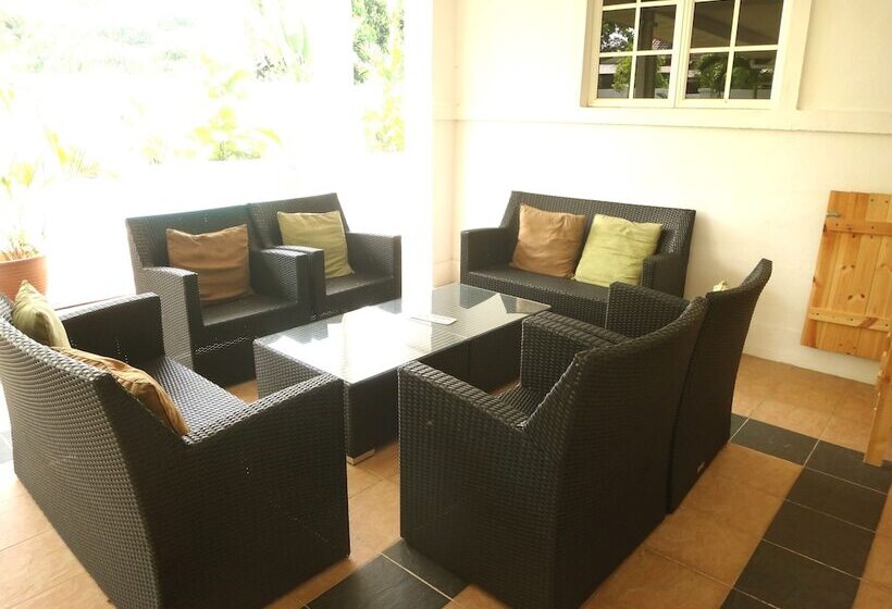 膳宿费 Rumah Putih Near Klia & Xiamen University