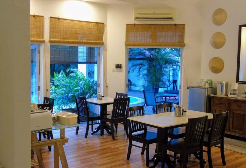 膳宿费 Rumah Putih Near Klia & Xiamen University