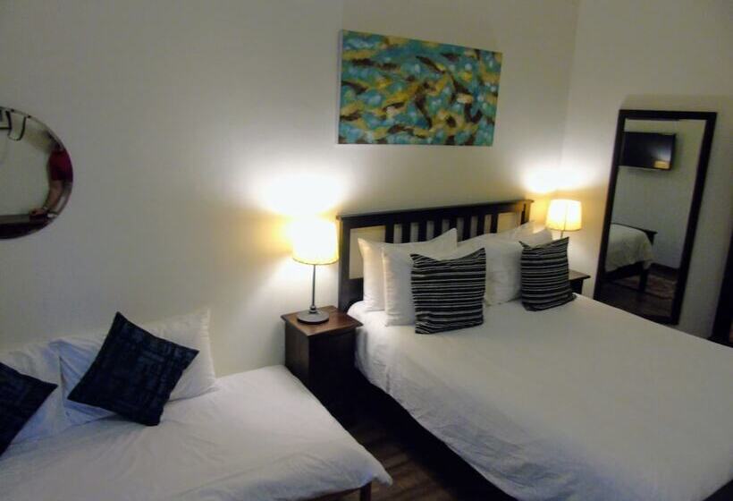 膳宿费 Rumah Putih Near Klia & Xiamen University