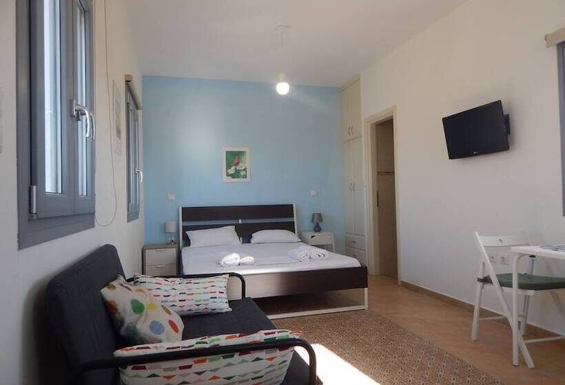 Victoria Studios & Apartments