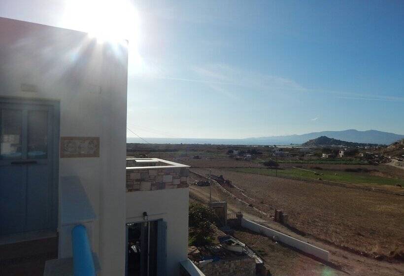 Victoria Studios & Apartments