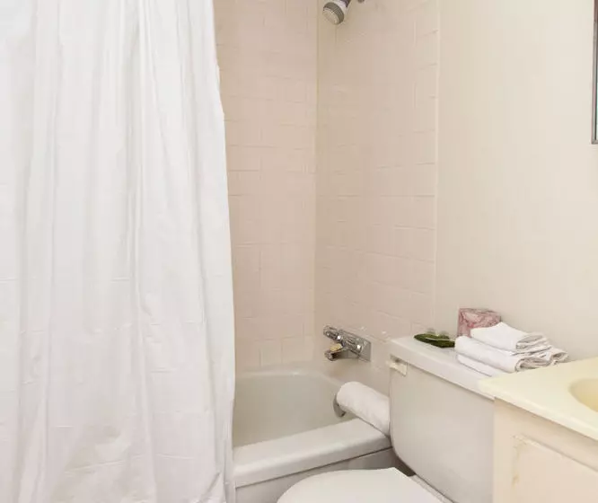 Wharncliffe Suites