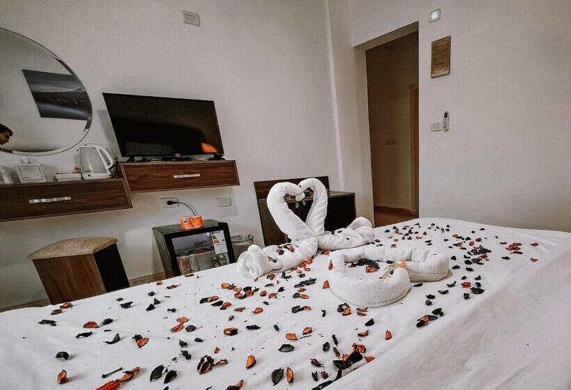 هتل Petra Jewel Luxury