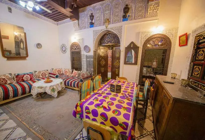 پانسیون Safir Hostel Home   Your Gateway To Fes