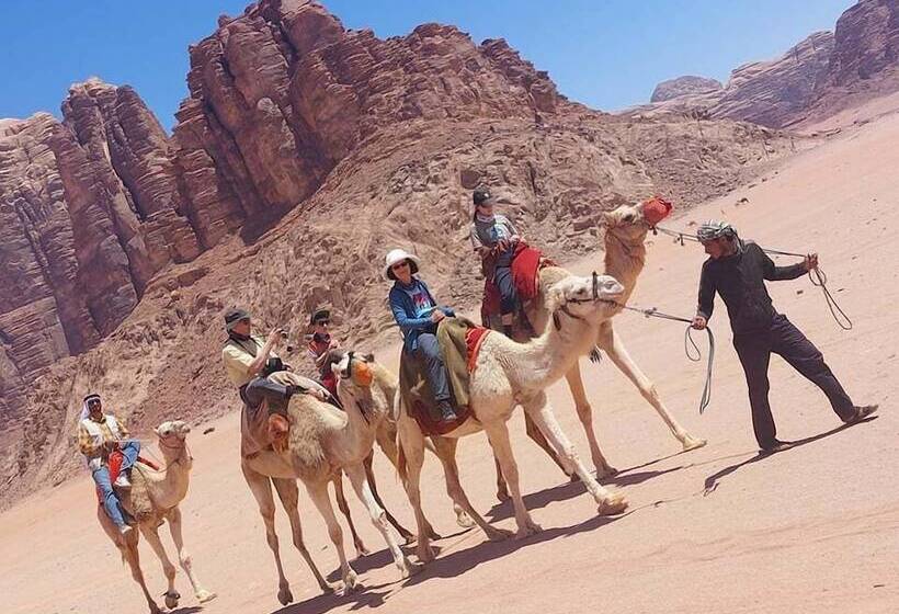 هتل Bedouin Future Camp