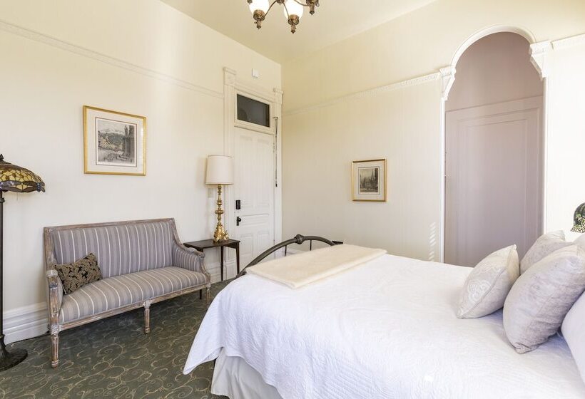 مبيت وإفطار Pinc Lady Mansion