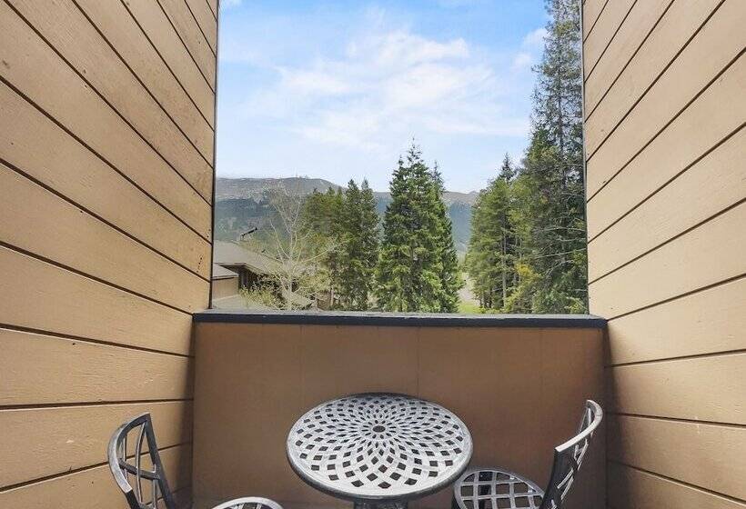 Cm321h Copper Mtn Inn Hotel Room By Redawning