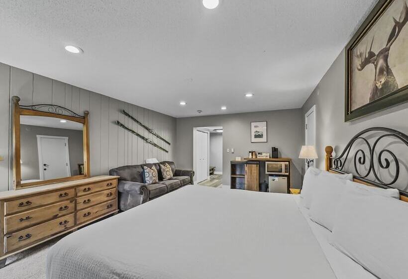 Cm321h Copper Mtn Inn Hotel Room By Redawning