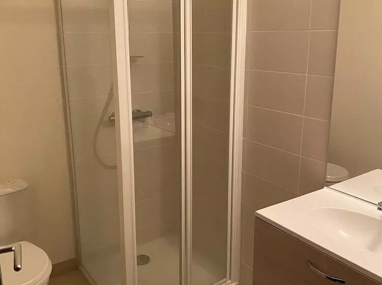 Hostelli 1 Rte De Contrevoz