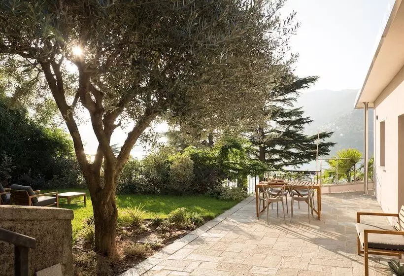Hostelli Villa Olivo
