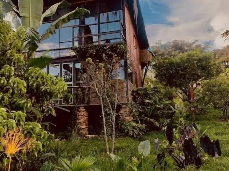 Hotelli Cerro Tusa Springs