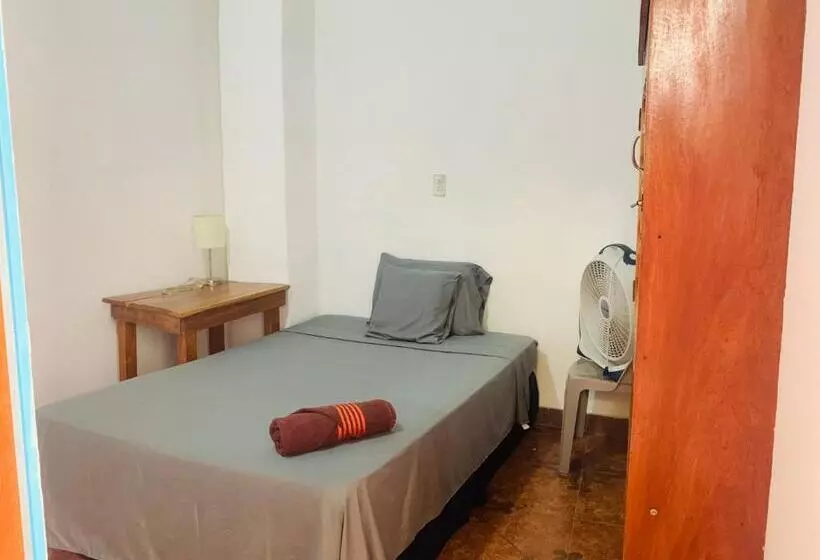 Hotelli Hostal Raices De Mi Pueblo