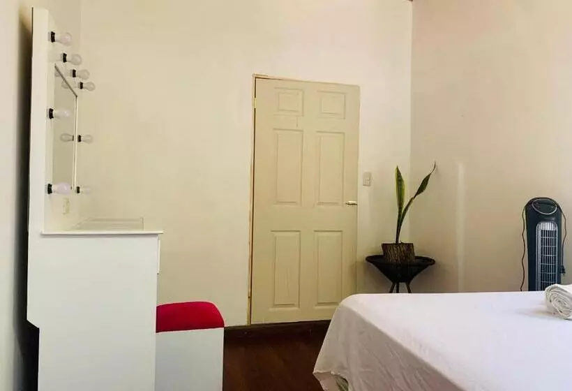 Hotelli Hostal Raices De Mi Pueblo