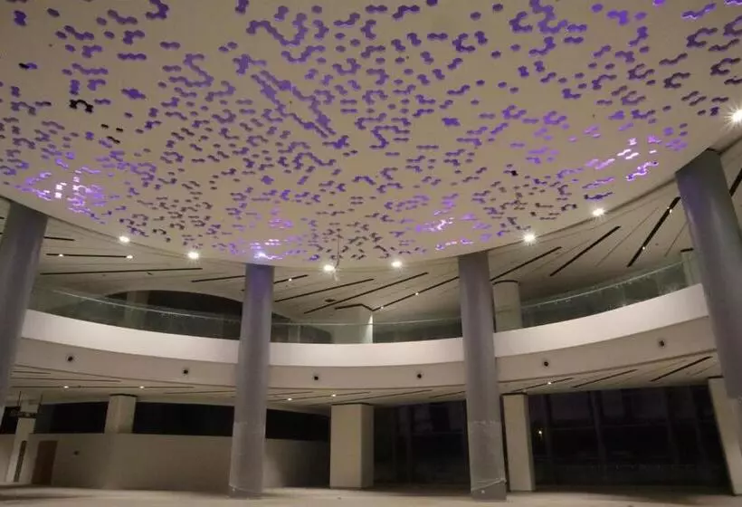 Hotelli Ksl Esplanade