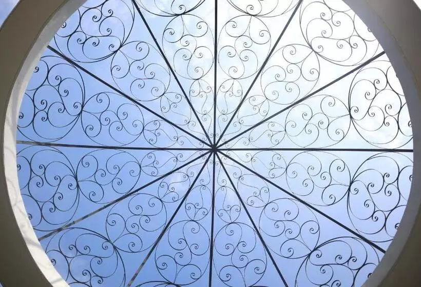 Hotelli Ksl Esplanade