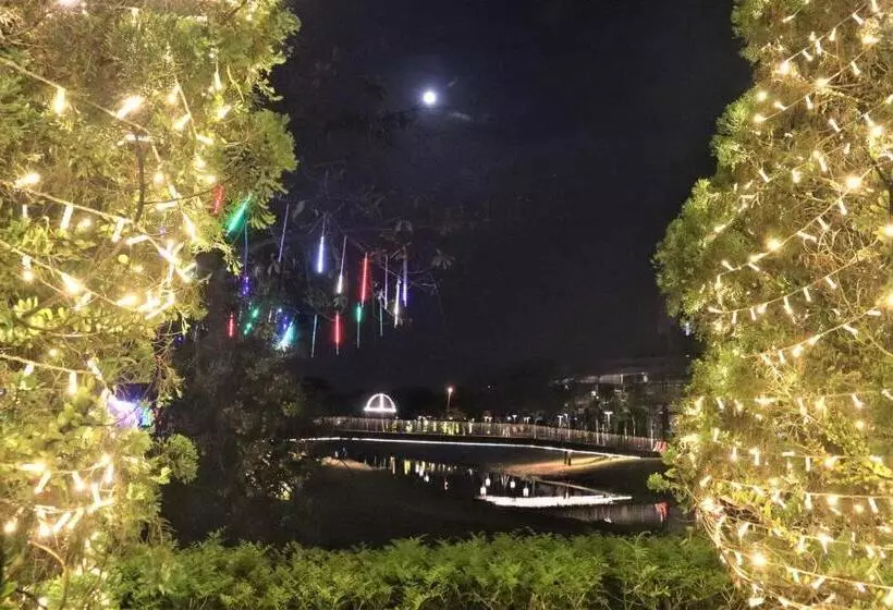 Hotelli Ksl Esplanade