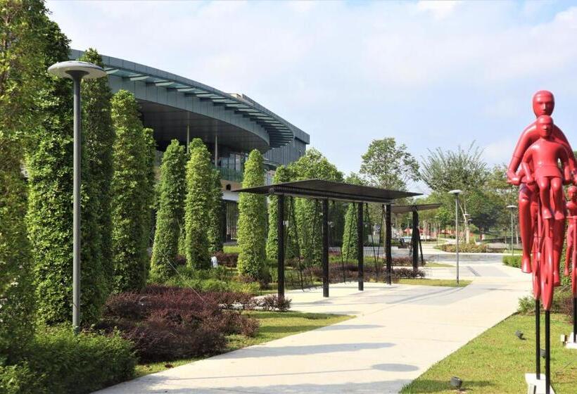 فندق Ksl Esplanade