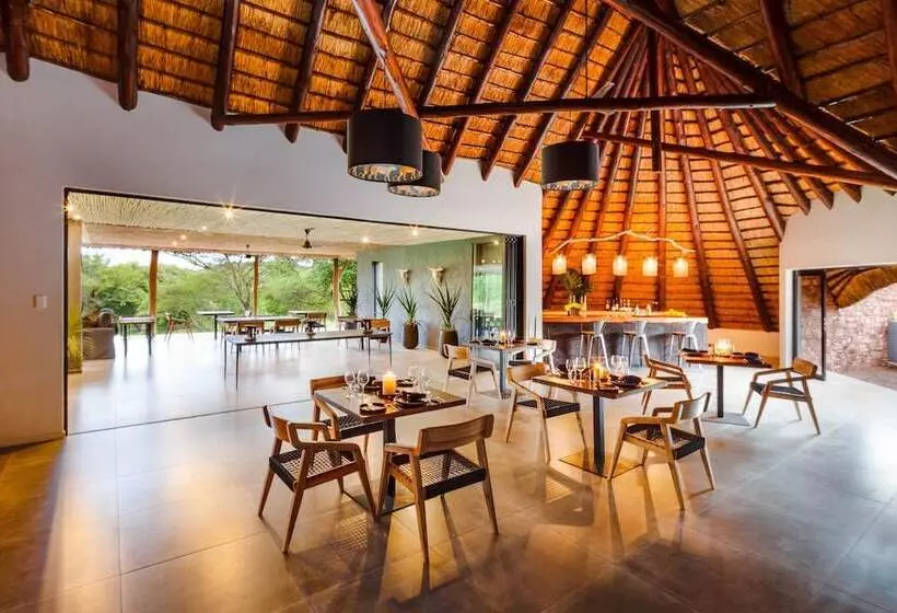 Hotelli Sungulwane Private Game Lodge