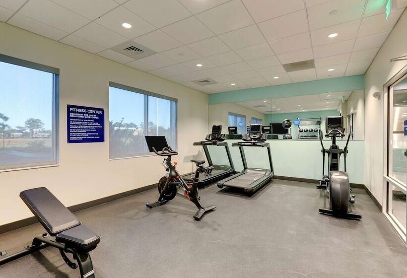 ホテル Tru By Hilton Leland Wilmington