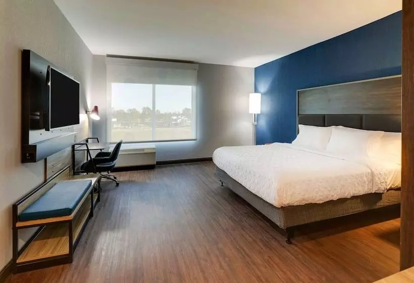 Hotelli Tru By Hilton Leland Wilmington