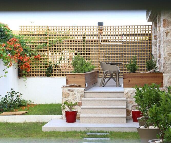 Pension Konaki Ouranoupolis