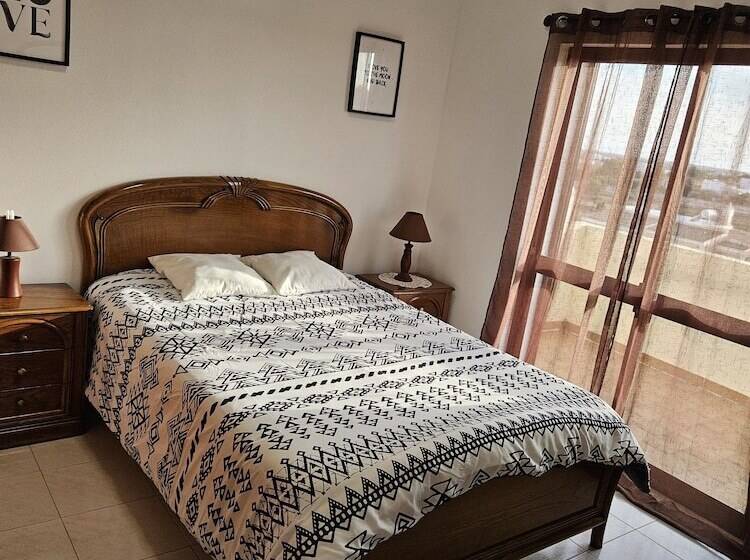 پانسیون Ohana