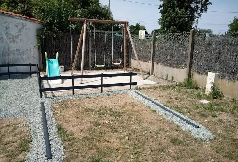 R & C   Room And Calm