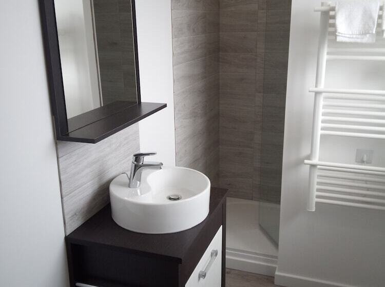 R & C   Room And Calm