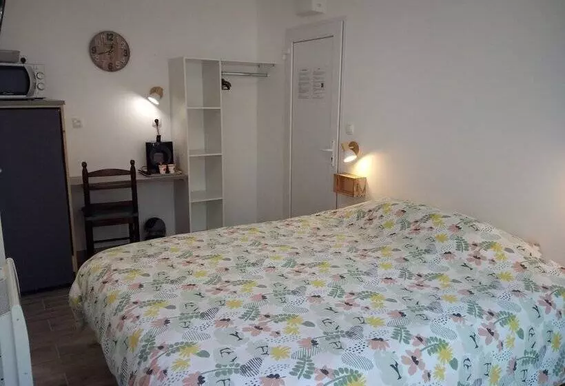 R & C   Room And Calm