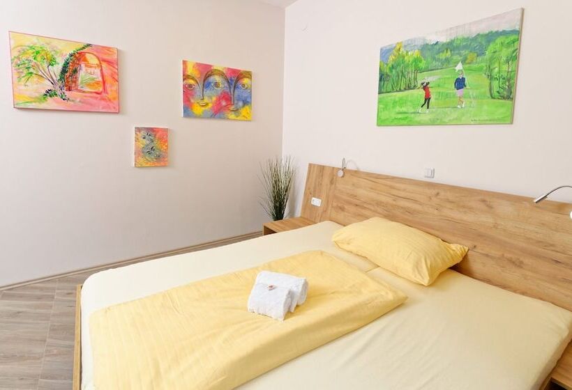 Apartments Villa Luna