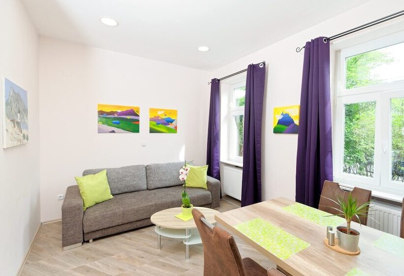 Apartments Villa Luna