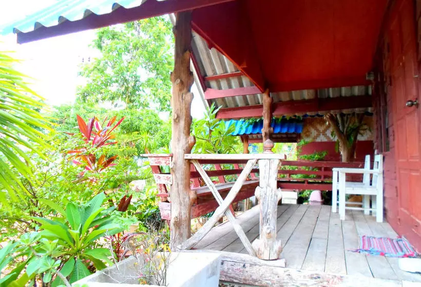 Bangrak Bungalow