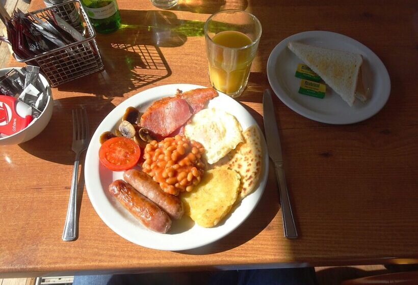 Black Burn Lodge B & B