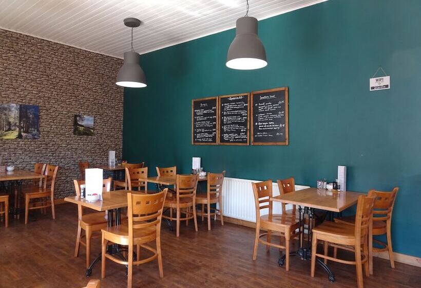 Black Burn Lodge B & B