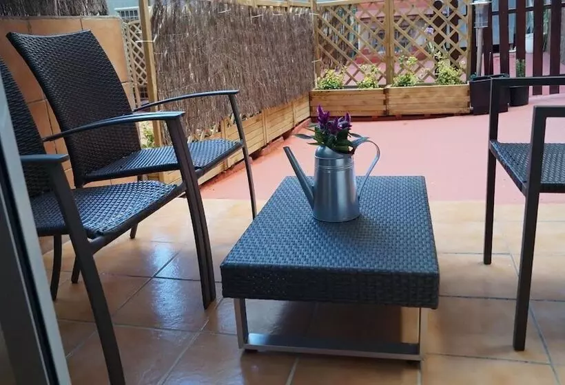 تختخواب و صبحانه Good Home Paseo De Gracia