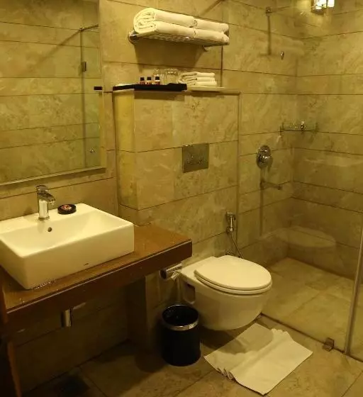 ホテル Ana Clarks Inn Panchkula