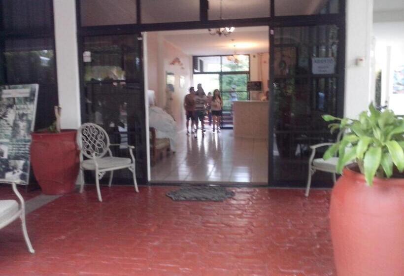 בית מלון כפרי Balcon Gueela