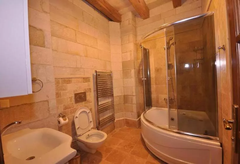 Hotelli Cappadocia Stone Palace