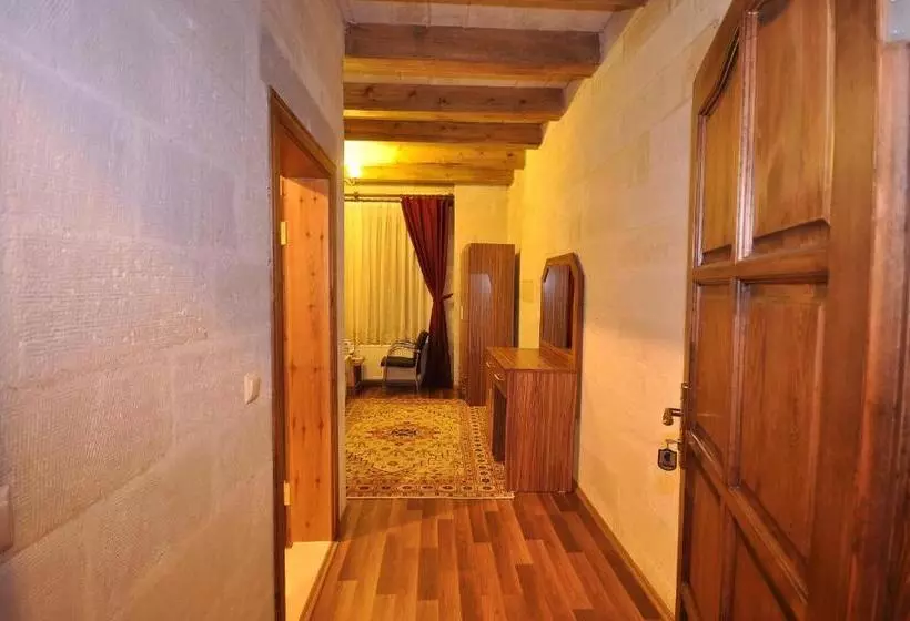 Hotelli Cappadocia Stone Palace