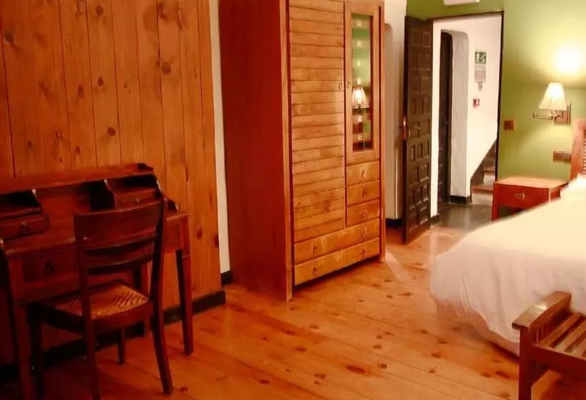 ホテル Casona De Navalmedio