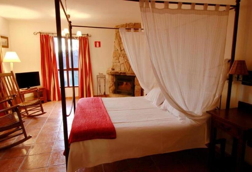 בית מלון כפרי Casona De Navalmedio