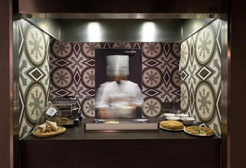 هتل Catalonia Magdalenes