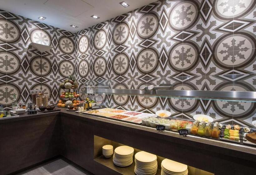 هتل Catalonia Magdalenes