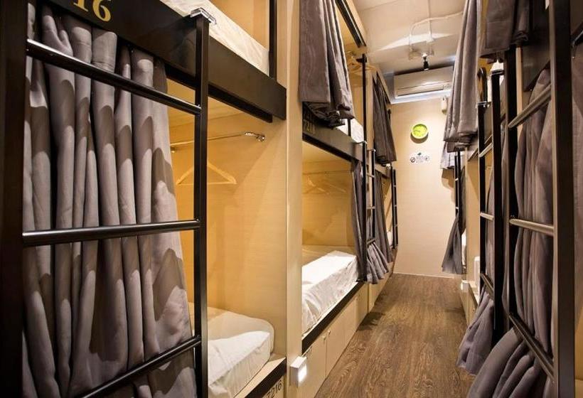 Hotel Kapsułowy 7 Wonders Boutique Capsule