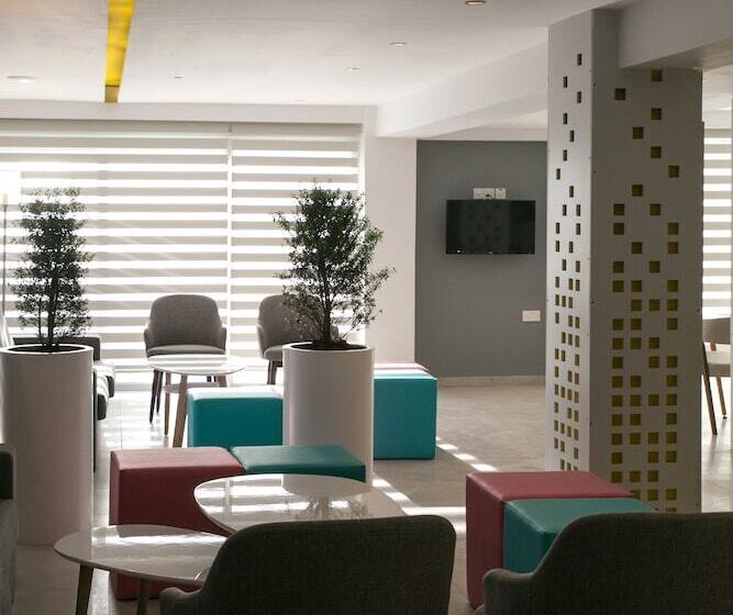 בית מלון כפרי Flora Maria