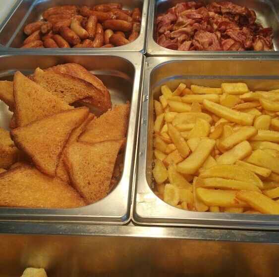 בית מלון כפרי Flora Maria