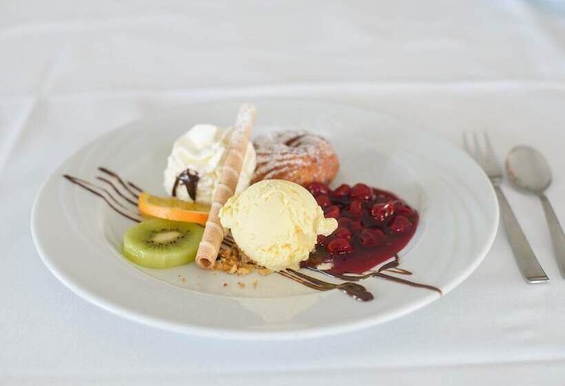 Отель Landgasthof Linde